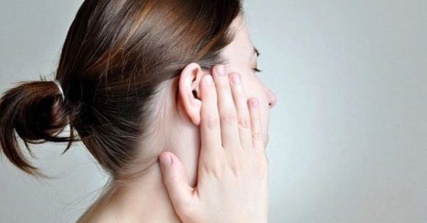 מדוע, לפי האמונה הרווחת, האוזניים בוערות?